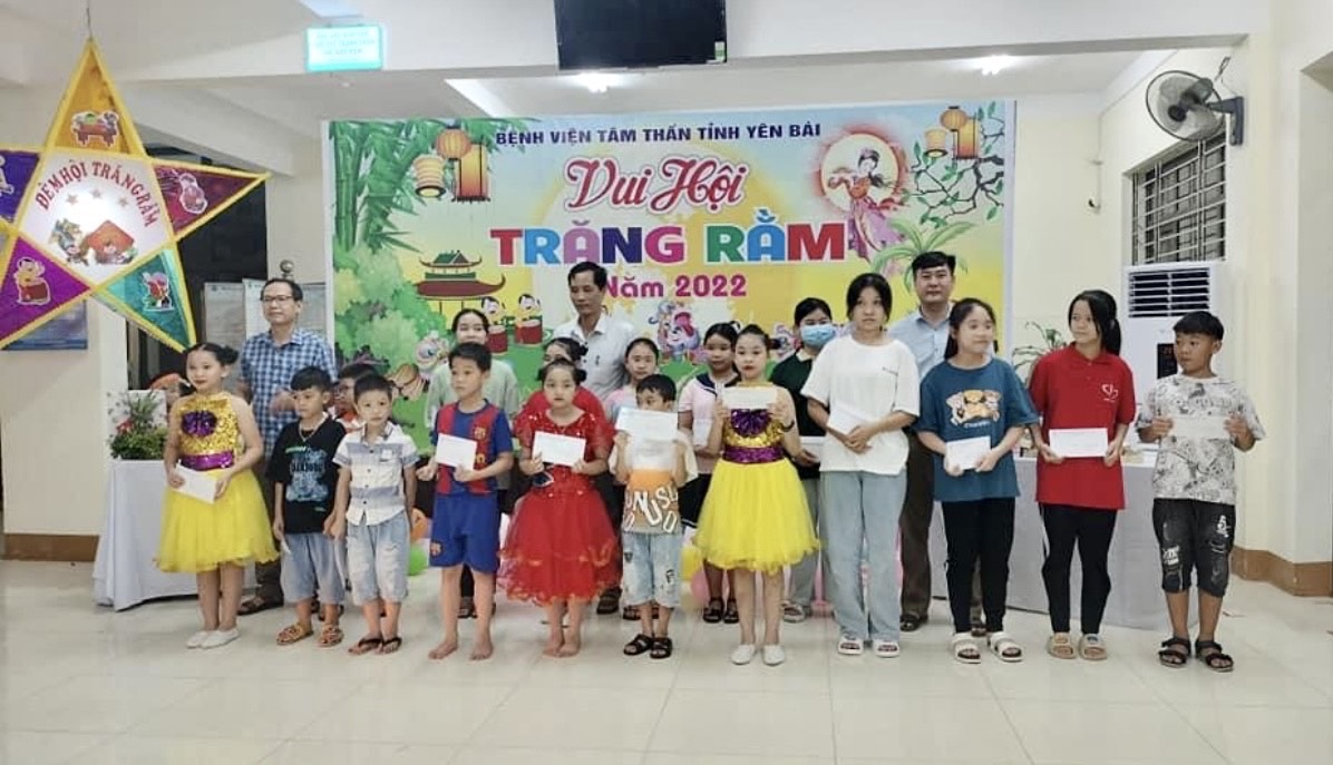 chào mừng Đại hội đại biểu Công đoàn Ngành Y tế Yên Bái lần thứ XIII, nhiệm kỳ 2023 - 2028