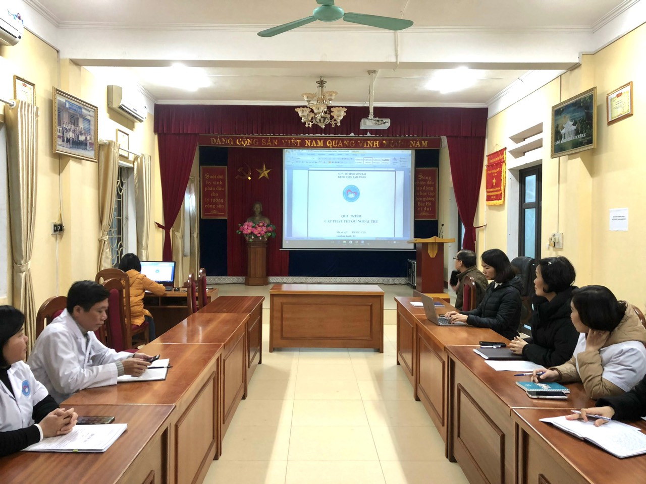 Công tác xây dựng Quy trình quản lý, quy trình chuyên môn kỹ thuật tại bệnh viện