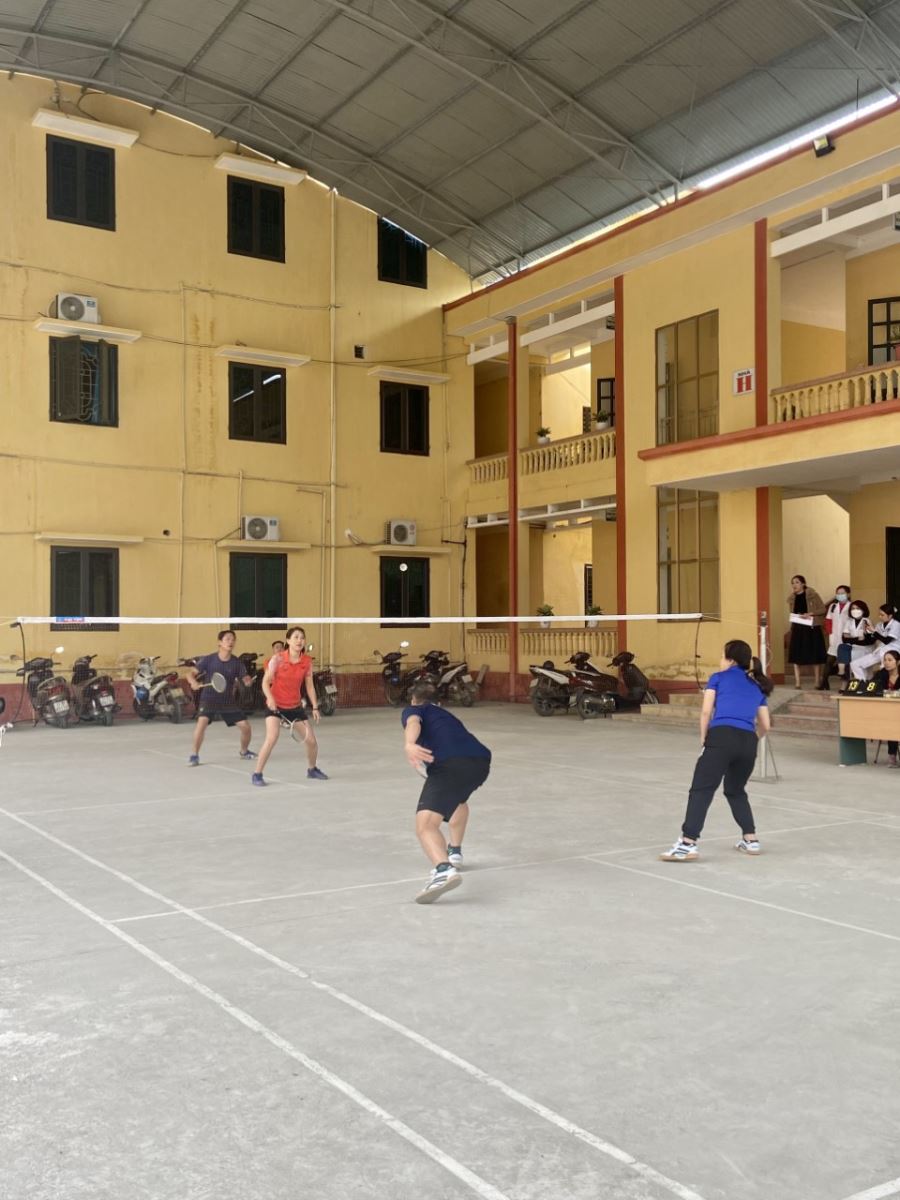 BỆNH VIỆN TÂM THẦN YÊN BÁI - SÔI NỔI CÁC HOẠT ĐỘNG THI ĐUA CHÀO MỪNG