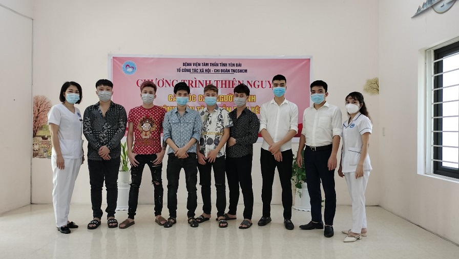 CHƯƠNG TRÌNH CẮT TÓC MIỄN PHÍ CHO BỆNH NHÂN ĐIỀU TRỊ NỘI TRÚ TẠI BỆNH VIỆN
