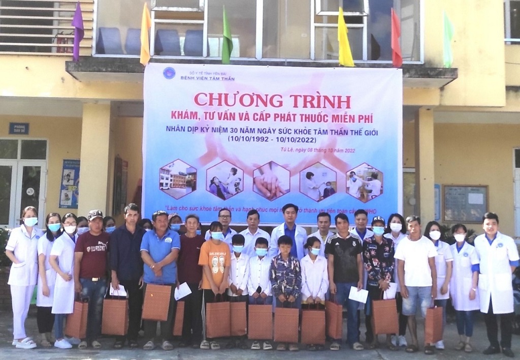 KHÁM BỆNH TƯ VẤN, CẤP THUỐC MIỄN PHÍ NHÂN DỊP NGÀY SỨC KHỎE TÂM THẦN THẾ GIỚI 10.10.2022