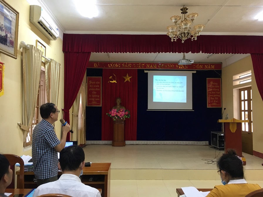Tập huấn