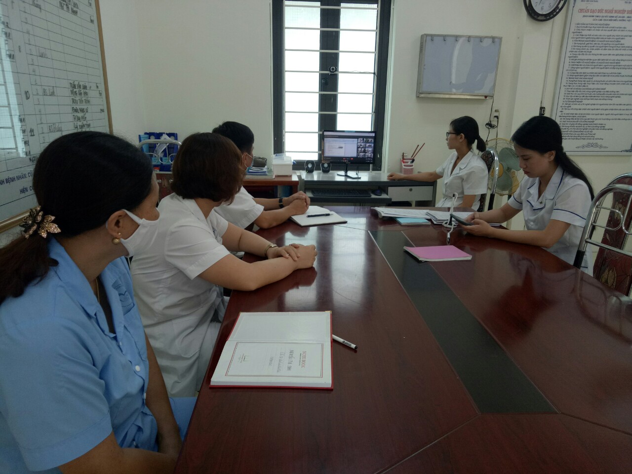 BỆNH VIỆN TÂM THẦN TỈNH ĐẨY MẠNH CÔNG TÁC HỘI HỌP VÀ GIAO BAN TRỰC TUYẾN